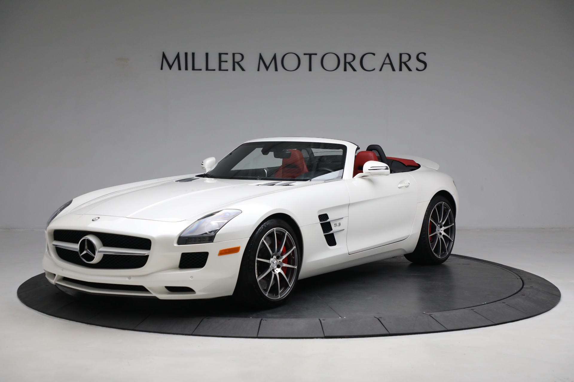 Used 2012 Mercedes-Benz SLS AMG for sale $149,900 at Pagani of Greenwich in Greenwich CT 06830 1
