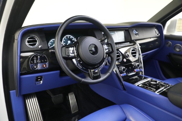 Used 2022 Rolls-Royce Cullinan for sale $335,900 at Pagani of Greenwich in Greenwich CT 06830 16