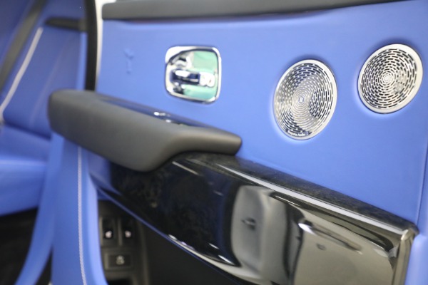 Used 2022 Rolls-Royce Cullinan for sale $335,900 at Pagani of Greenwich in Greenwich CT 06830 26