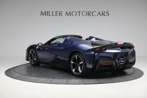 Used 2022 Ferrari SF90 Spider for sale $879,900 at Pagani of Greenwich in Greenwich CT 06830 5
