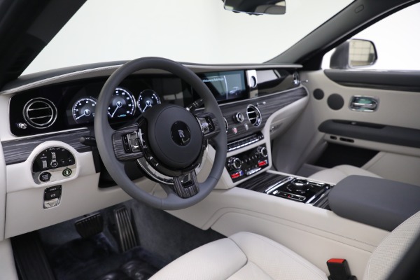 Used 2022 Rolls-Royce Ghost for sale $365,900 at Pagani of Greenwich in Greenwich CT 06830 14