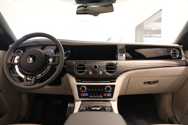 Used 2022 Rolls-Royce Ghost for sale $365,900 at Pagani of Greenwich in Greenwich CT 06830 4