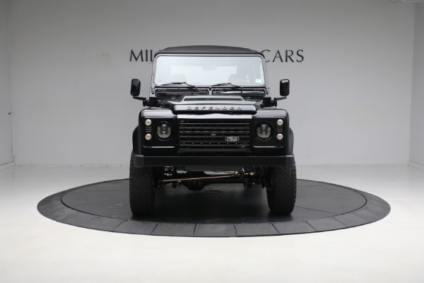 Used 1993 Land Rover Defender 110 for sale $195,900 at Pagani of Greenwich in Greenwich CT 06830 14