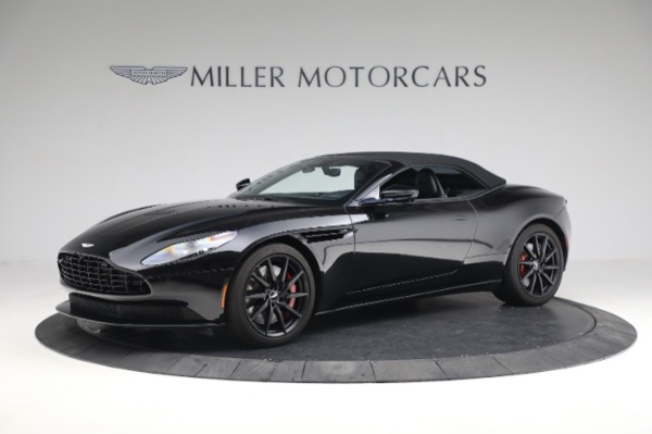Used 2019 Aston Martin DB11 Volante for sale $129,900 at Pagani of Greenwich in Greenwich CT 06830 12