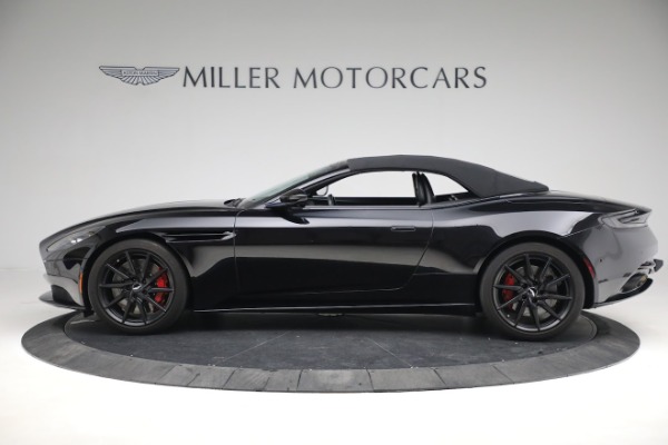 Used 2019 Aston Martin DB11 Volante for sale $129,900 at Pagani of Greenwich in Greenwich CT 06830 13