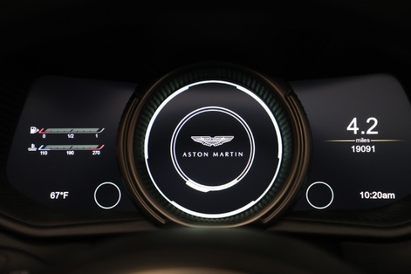 Used 2019 Aston Martin DB11 Volante for sale $129,900 at Pagani of Greenwich in Greenwich CT 06830 24