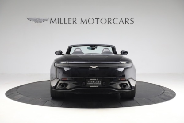 Used 2019 Aston Martin DB11 Volante for sale $129,900 at Pagani of Greenwich in Greenwich CT 06830 4