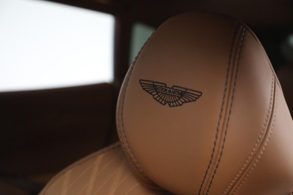 Used 2023 Aston Martin DBX 707 for sale $219,900 at Pagani of Greenwich in Greenwich CT 06830 17