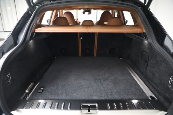 Used 2023 Aston Martin DBX 707 for sale $219,900 at Pagani of Greenwich in Greenwich CT 06830 23