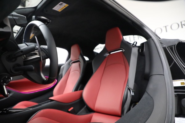 New 2023 McLaren Artura TechLux for sale $274,210 at Pagani of Greenwich in Greenwich CT 06830 17