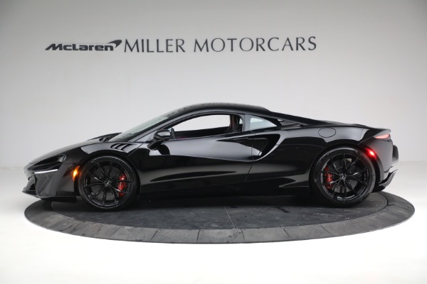 New 2023 McLaren Artura TechLux for sale $274,210 at Pagani of Greenwich in Greenwich CT 06830 3