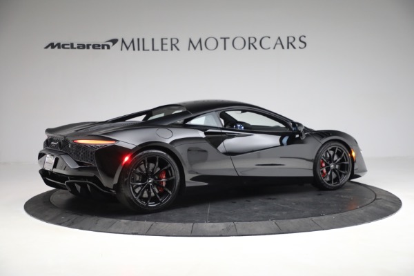 New 2023 McLaren Artura TechLux for sale $274,210 at Pagani of Greenwich in Greenwich CT 06830 8