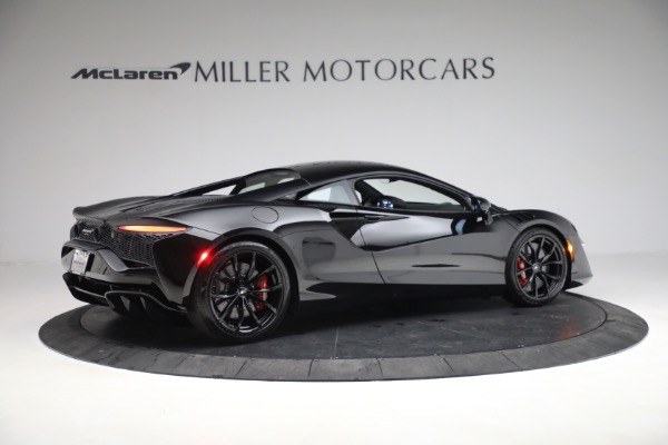New 2023 McLaren Artura TechLux for sale $274,210 at Pagani of Greenwich in Greenwich CT 06830 8
