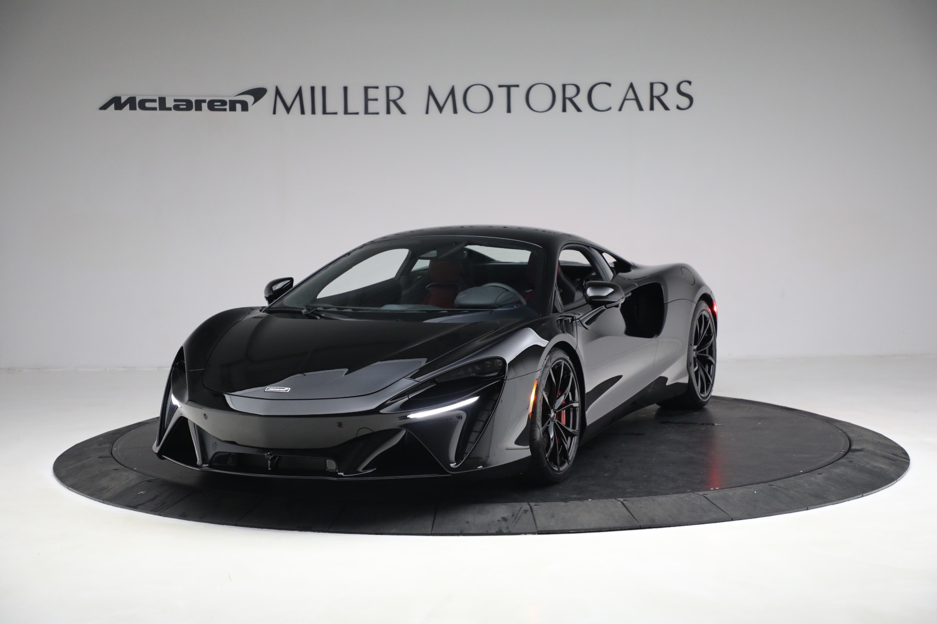 New 2023 McLaren Artura TechLux for sale $274,210 at Pagani of Greenwich in Greenwich CT 06830 1