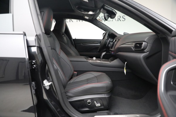 New 2023 Maserati Levante Modena for sale $120,075 at Pagani of Greenwich in Greenwich CT 06830 16