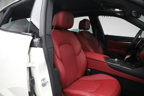 New 2023 Maserati Levante Modena for sale $117,975 at Pagani of Greenwich in Greenwich CT 06830 14