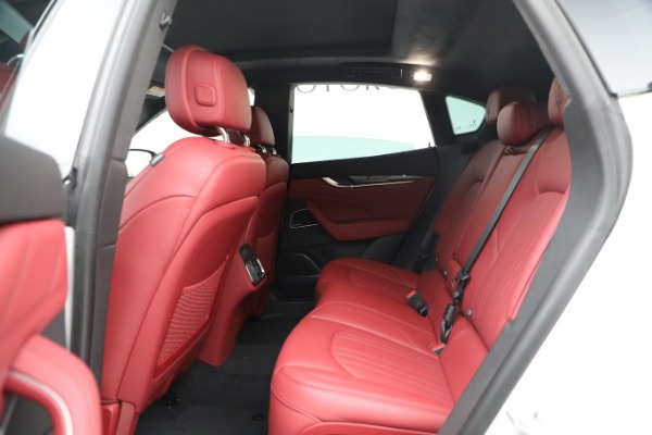 New 2023 Maserati Levante Modena for sale $117,975 at Pagani of Greenwich in Greenwich CT 06830 17