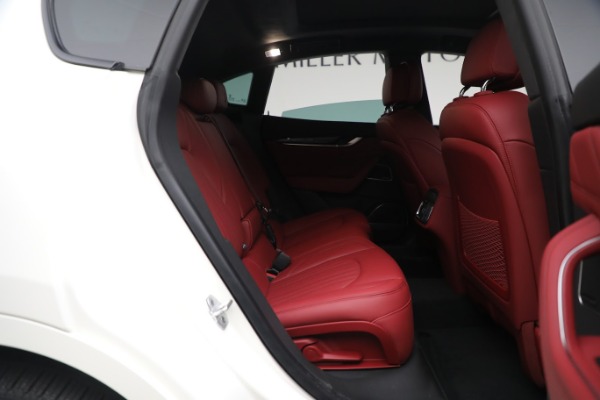 New 2023 Maserati Levante Modena for sale $117,975 at Pagani of Greenwich in Greenwich CT 06830 18