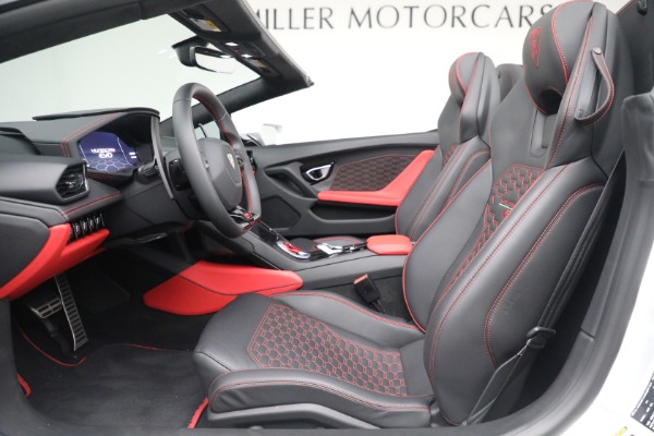 Used 2021 Lamborghini Huracan LP 610-2 EVO Spyder for sale $289,900 at Pagani of Greenwich in Greenwich CT 06830 24