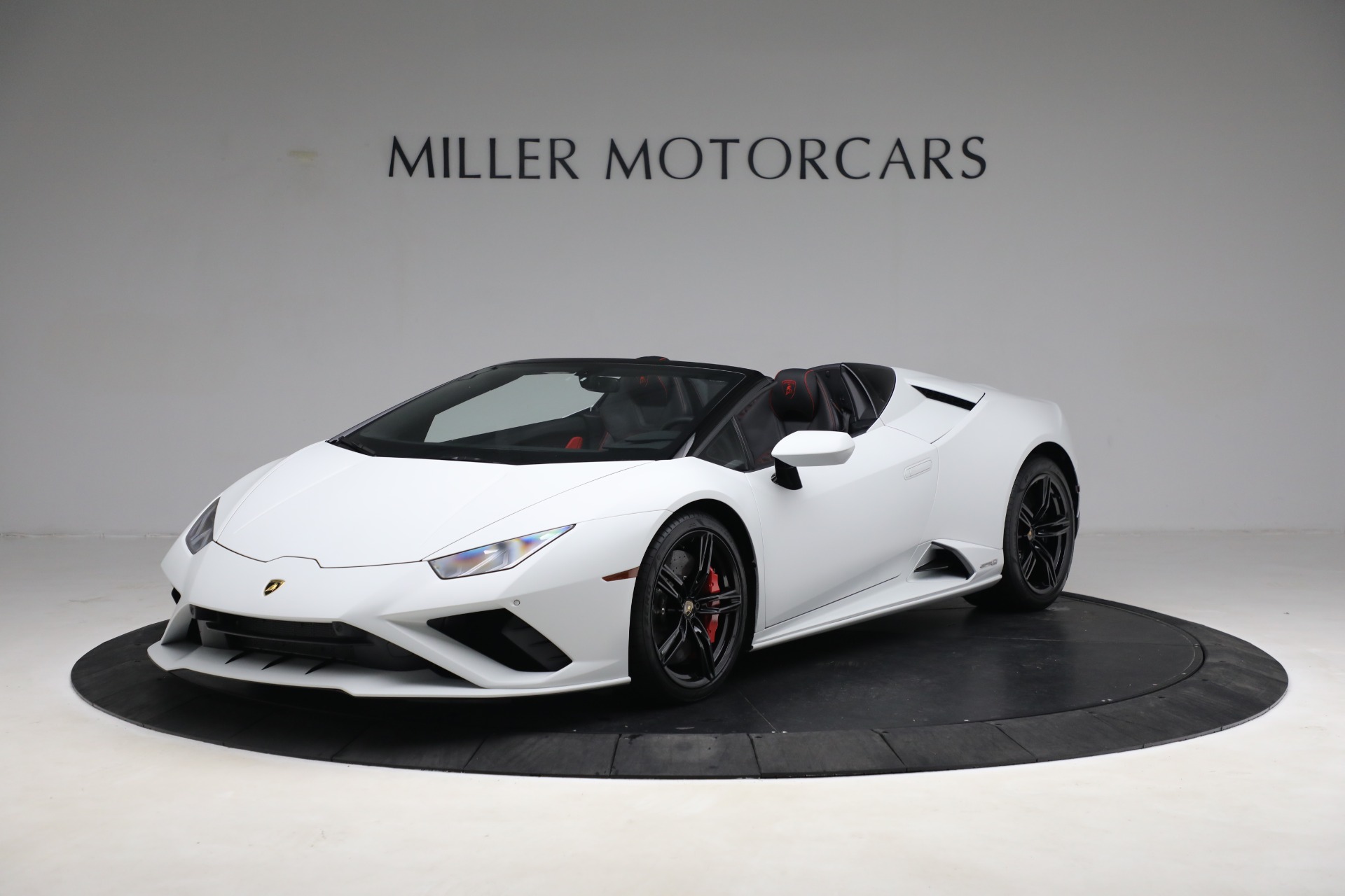 Used 2021 Lamborghini Huracan LP 610-2 EVO Spyder for sale $289,900 at Pagani of Greenwich in Greenwich CT 06830 1