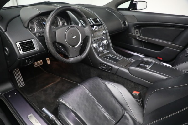 Used 2009 Aston Martin V8 Vantage Roadster for sale $59,900 at Pagani of Greenwich in Greenwich CT 06830 19