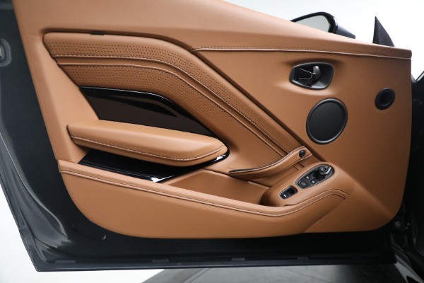 New 2023 Aston Martin Vantage V8 for sale $201,486 at Pagani of Greenwich in Greenwich CT 06830 23