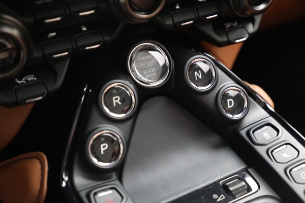 New 2023 Aston Martin Vantage V8 for sale $201,486 at Pagani of Greenwich in Greenwich CT 06830 26
