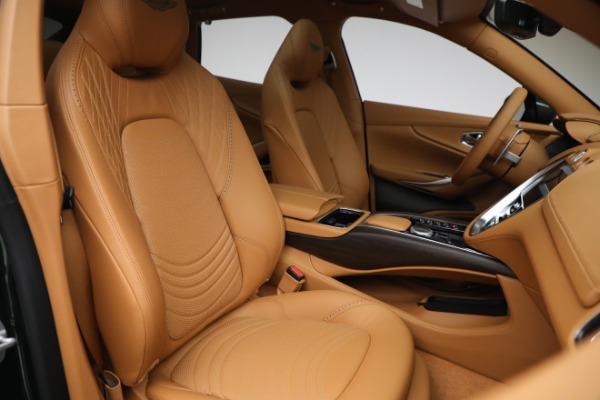 New 2023 Aston Martin DBX for sale $239,616 at Pagani of Greenwich in Greenwich CT 06830 19