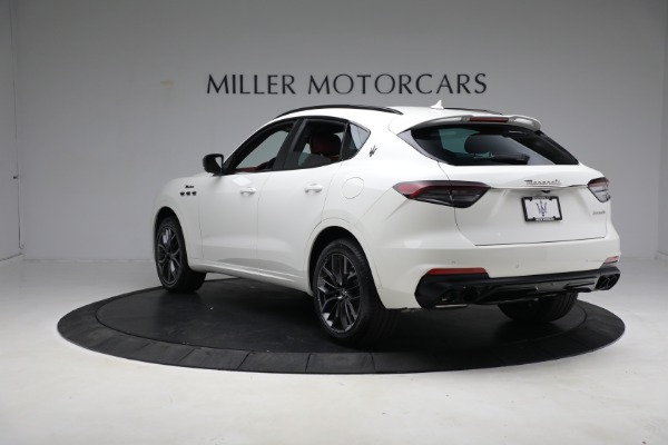 New 2023 Maserati Levante Modena for sale $113,135 at Pagani of Greenwich in Greenwich CT 06830 5