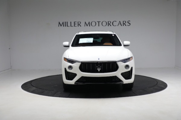 New 2023 Maserati Levante Modena for sale $110,585 at Pagani of Greenwich in Greenwich CT 06830 12