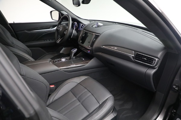 New 2023 Maserati Levante Modena S for sale $118,900 at Pagani of Greenwich in Greenwich CT 06830 18