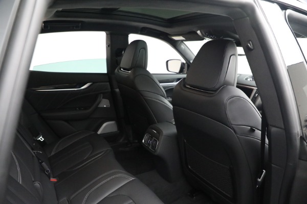 New 2023 Maserati Levante Modena S for sale $118,900 at Pagani of Greenwich in Greenwich CT 06830 21