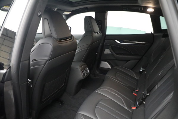 New 2023 Maserati Levante Modena S for sale $118,900 at Pagani of Greenwich in Greenwich CT 06830 24