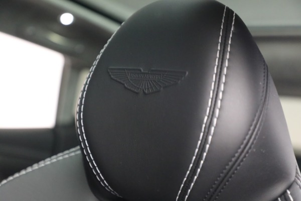 Used 2021 Aston Martin DBX for sale $134,900 at Pagani of Greenwich in Greenwich CT 06830 16