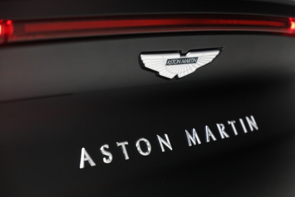 Used 2021 Aston Martin DBX for sale $134,900 at Pagani of Greenwich in Greenwich CT 06830 28