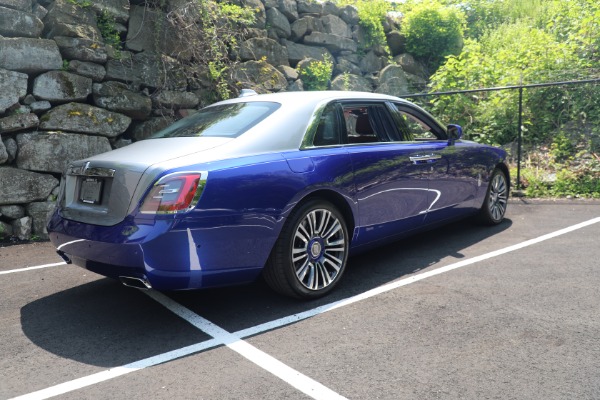 Used 2022 Rolls-Royce Ghost EWB for sale Sold at Pagani of Greenwich in Greenwich CT 06830 12