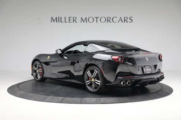 Used 2019 Ferrari Portofino for sale $226,900 at Pagani of Greenwich in Greenwich CT 06830 17