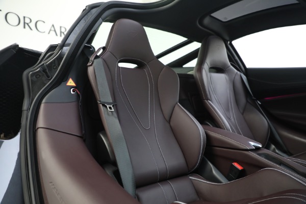 Used 2018 McLaren 720S Luxury for sale $259,900 at Pagani of Greenwich in Greenwich CT 06830 24