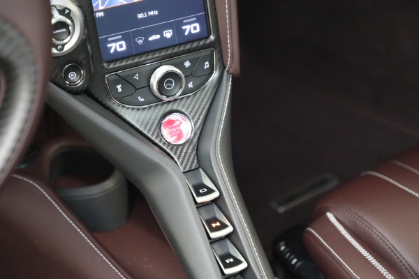 Used 2018 McLaren 720S Luxury for sale $259,900 at Pagani of Greenwich in Greenwich CT 06830 26