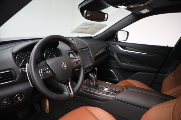 New 2023 Maserati Levante GT for sale $92,883 at Pagani of Greenwich in Greenwich CT 06830 16