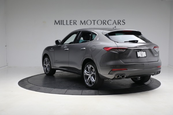 New 2023 Maserati Levante GT for sale $102,195 at Pagani of Greenwich in Greenwich CT 06830 5