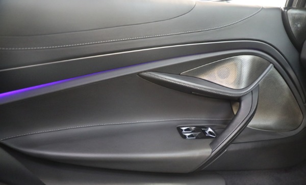 Used 2018 McLaren 720S Luxury for sale $249,900 at Pagani of Greenwich in Greenwich CT 06830 27