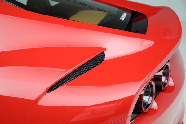 Used 2018 Ferrari 812 Superfast for sale $395,900 at Pagani of Greenwich in Greenwich CT 06830 23