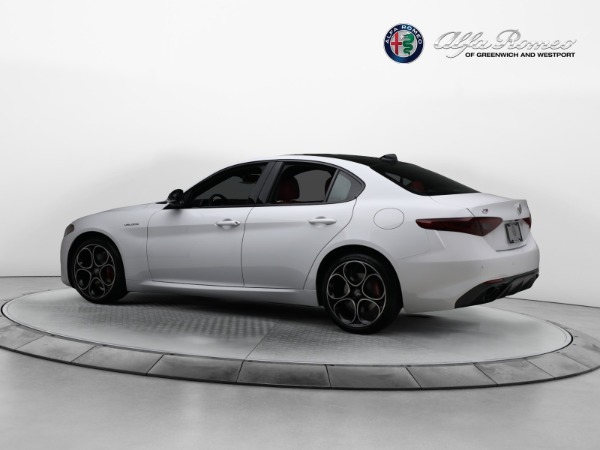 New 2023 Alfa Romeo Giulia Veloce for sale Sold at Pagani of Greenwich in Greenwich CT 06830 5