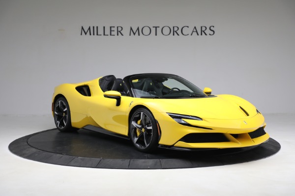 Used 2022 Ferrari SF90 Spider for sale $839,900 at Pagani of Greenwich in Greenwich CT 06830 11