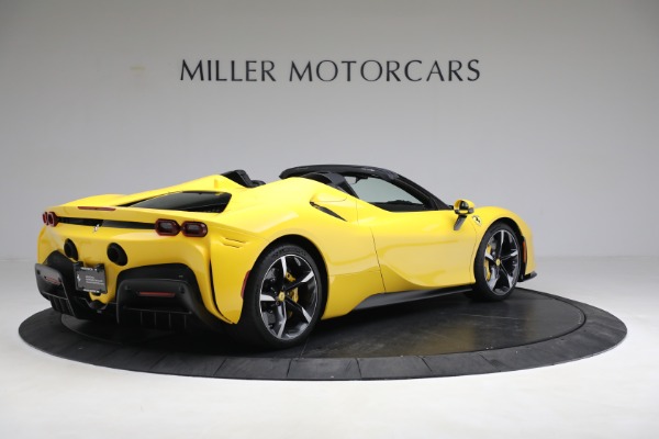Used 2022 Ferrari SF90 Spider for sale $839,900 at Pagani of Greenwich in Greenwich CT 06830 7