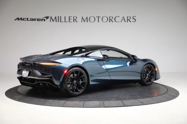 New 2023 McLaren Artura TechLux for sale $263,525 at Pagani of Greenwich in Greenwich CT 06830 8