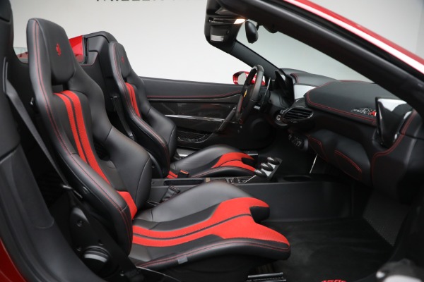 Used 2015 Ferrari 458 Speciale Aperta for sale $979,900 at Pagani of Greenwich in Greenwich CT 06830 23