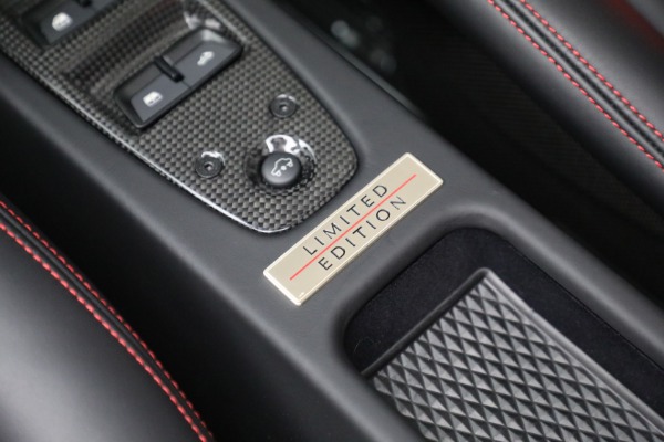 Used 2015 Ferrari 458 Speciale Aperta for sale $979,900 at Pagani of Greenwich in Greenwich CT 06830 26