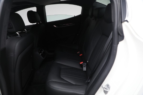 Used 2022 Maserati Ghibli Modena Q4 for sale Sold at Pagani of Greenwich in Greenwich CT 06830 15